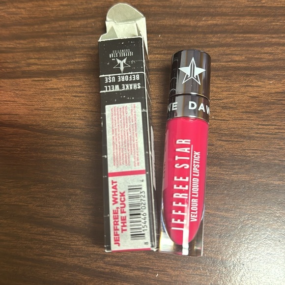 Jeffree Star velour liquid lipstick - Picture 7 of 16